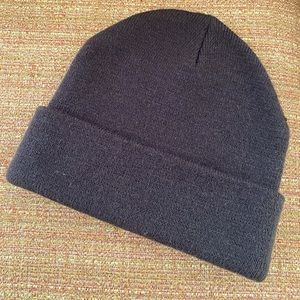 Brown beanie / toboggan / hat, gently used